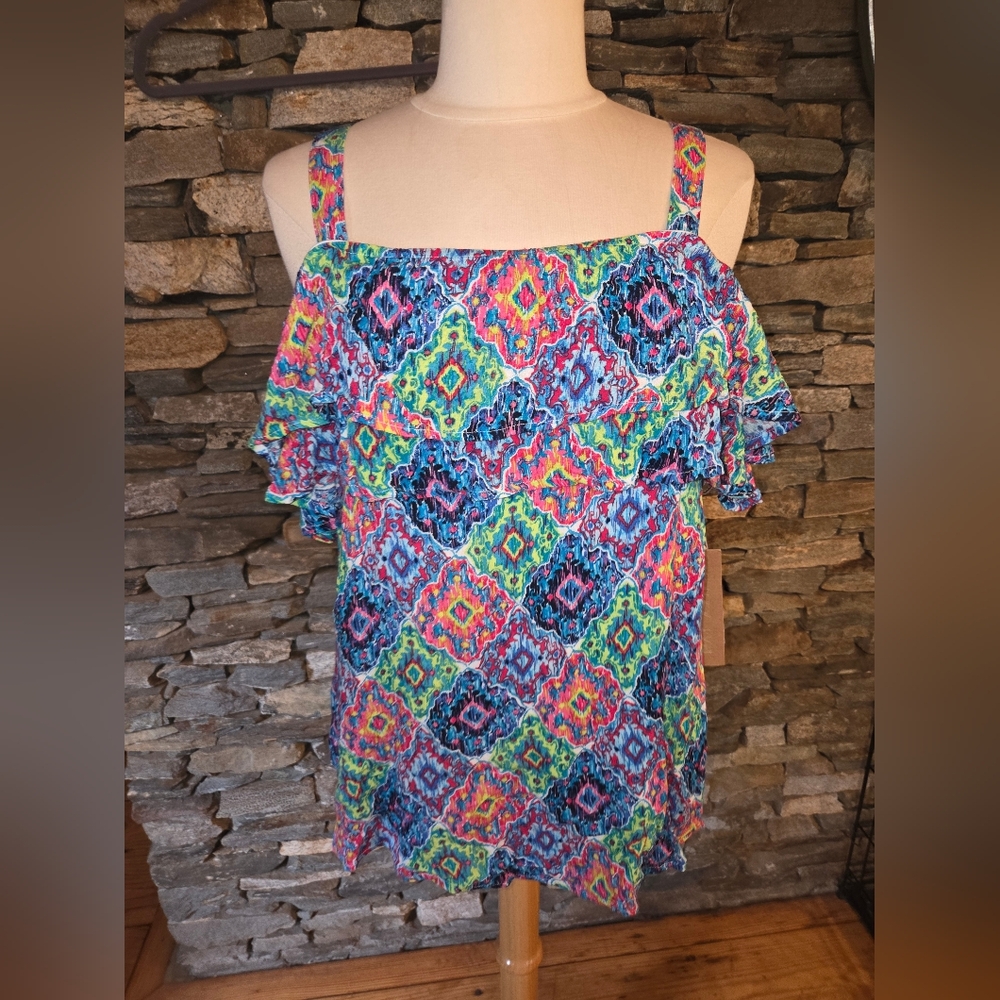 Hailey Lyn NWT Colorful Patterned Women's Off Shoulder With Straps Top - Picture 10 of 11